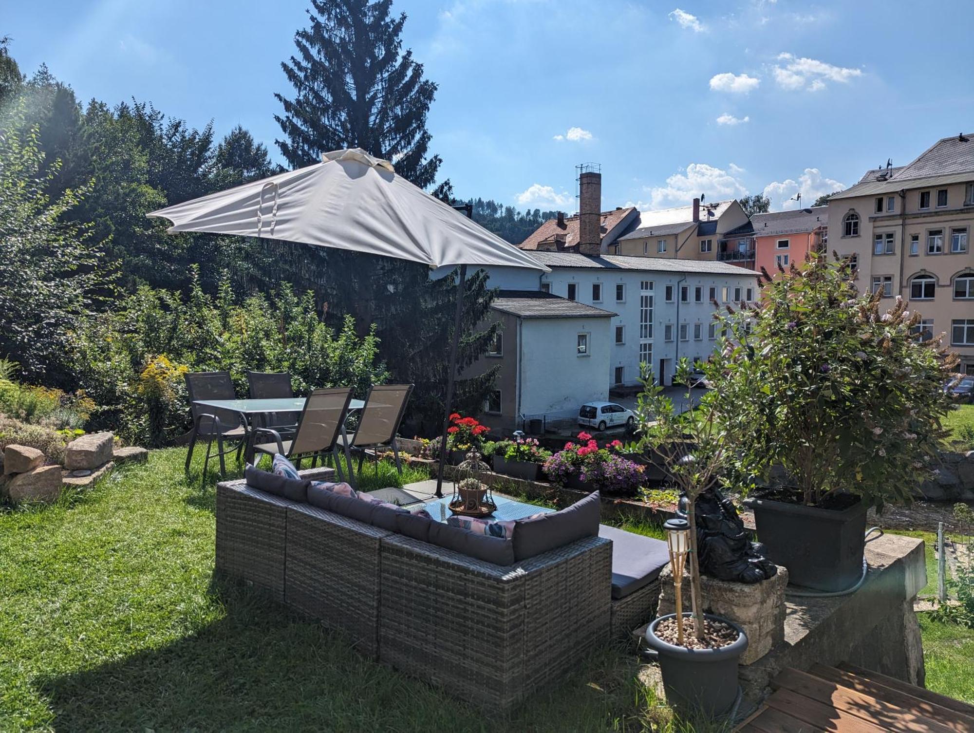 Hw4B - Urlaubsmagie - Zentral Mit Gemeinschaftsgarten, -Pool, -Sauna & Whirlpool Sebnitz Luaran gambar