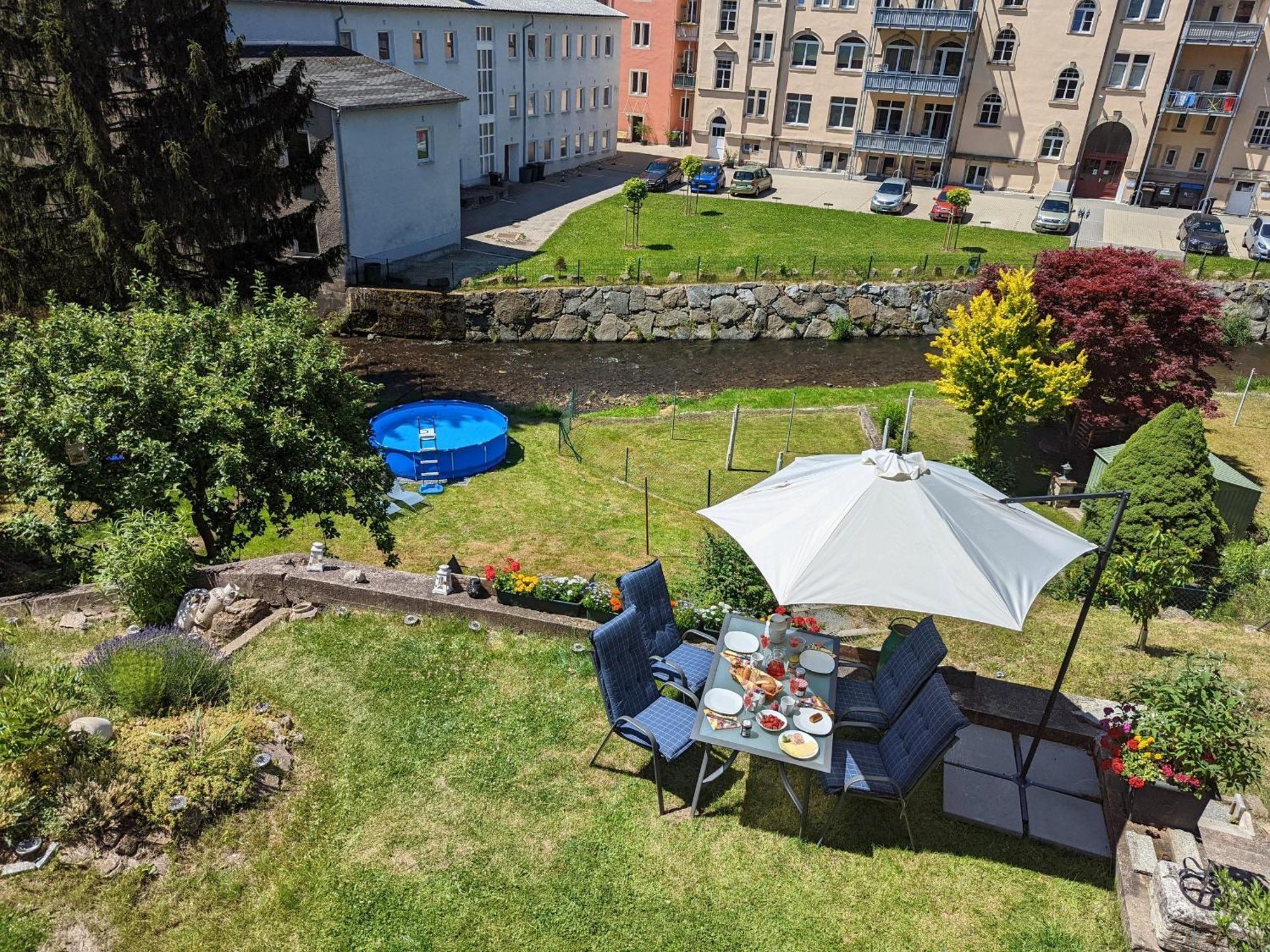 Hw4B - Urlaubsmagie - Zentral Mit Gemeinschaftsgarten, -Pool, -Sauna & Whirlpool Sebnitz Luaran gambar