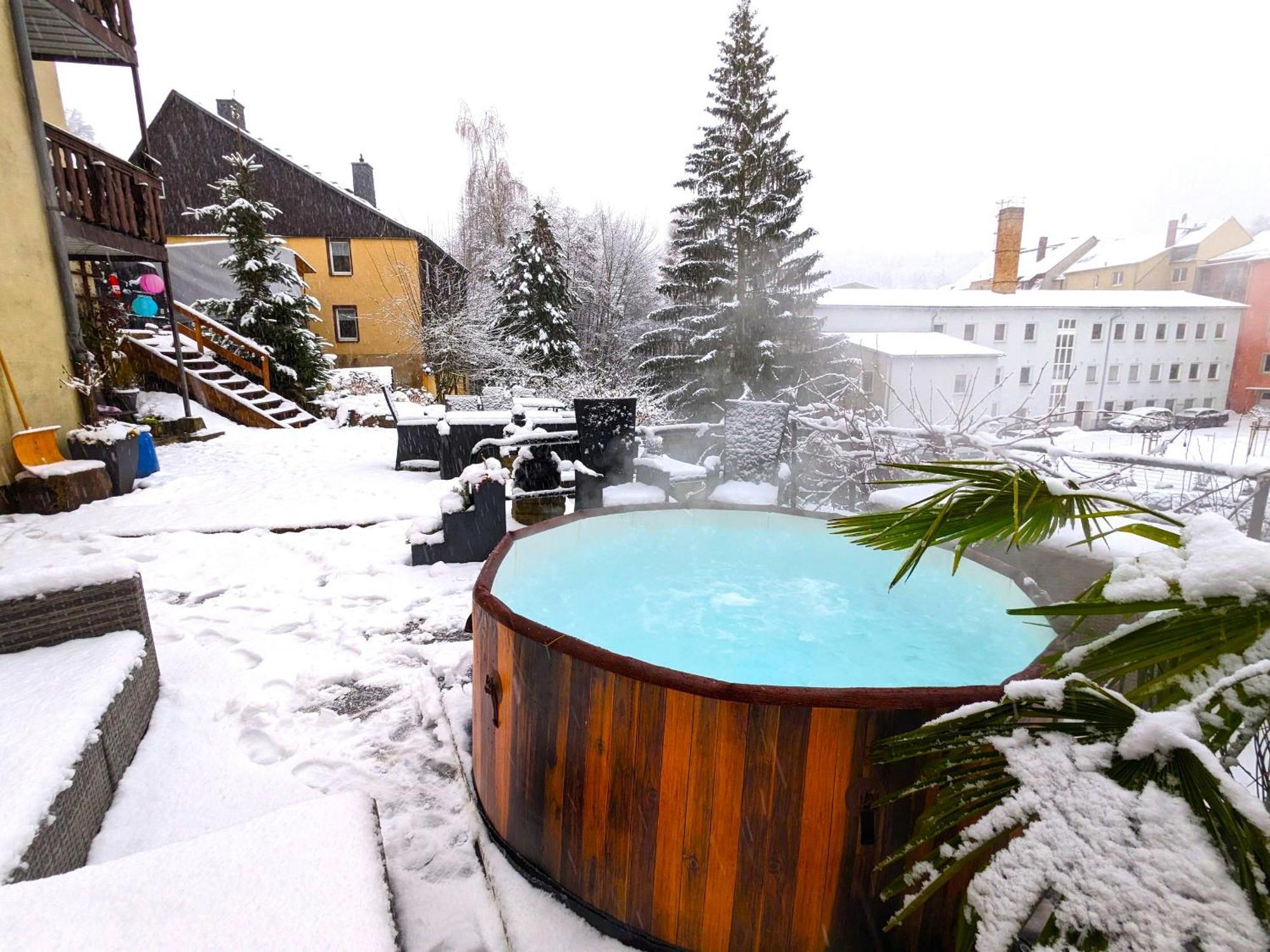 Hw4B - Urlaubsmagie - Zentral Mit Gemeinschaftsgarten, -Pool, -Sauna & Whirlpool Sebnitz Luaran gambar