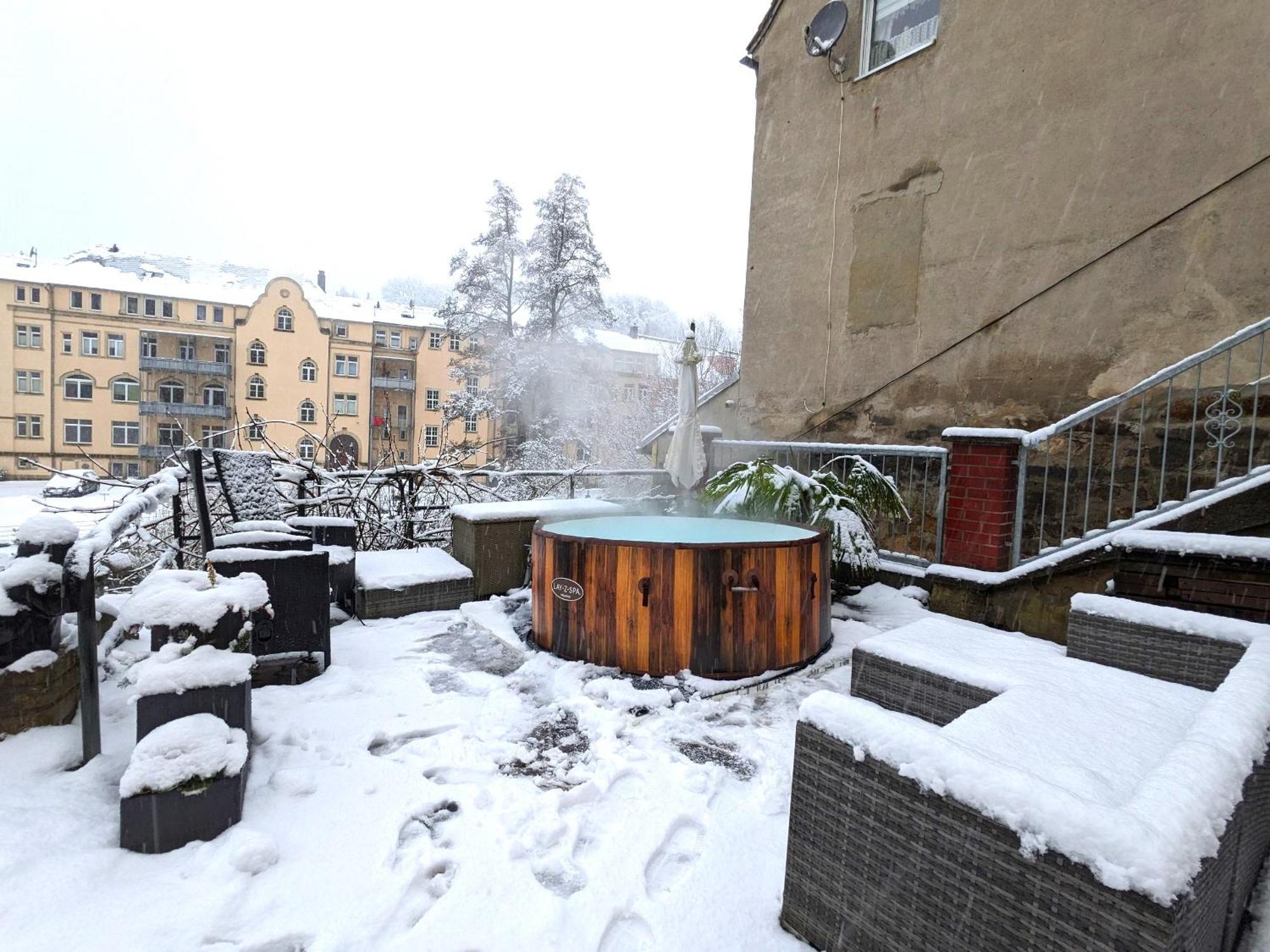 Hw4B - Urlaubsmagie - Zentral Mit Gemeinschaftsgarten, -Pool, -Sauna & Whirlpool Sebnitz Luaran gambar